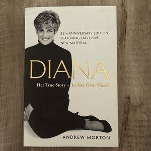 ✨ Diana: Her True Story Book